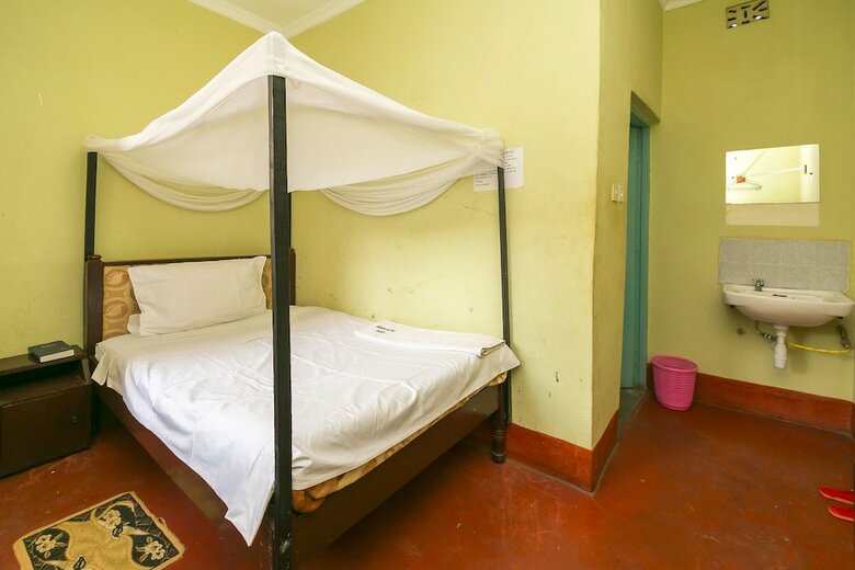 New Bondo Hotel