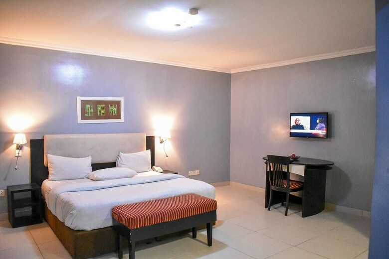 Hotel Emerald Cove