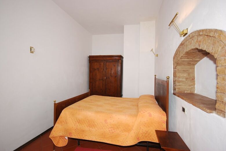 Casa Dei Potenti