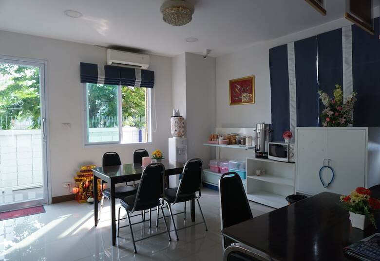 Hotel The Sr Residence Lampang
