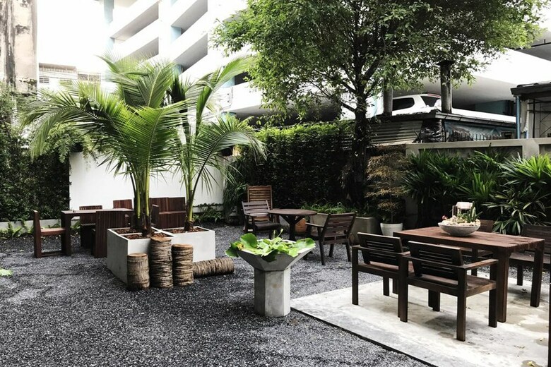 Hostal Yim Yam Hostel & Garden