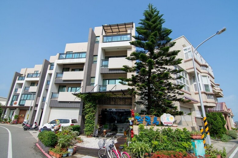 Hotel Little Skylark B&B
