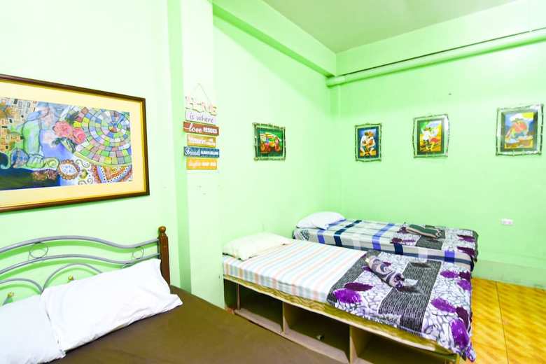 Hostal Mom's Guesthouse Coron - Hostel