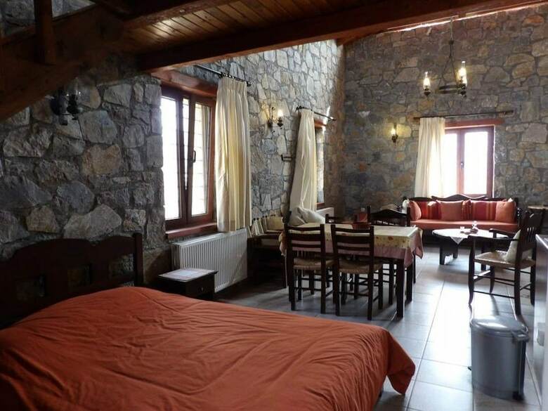 Hotel Arodamos Traditional Houses