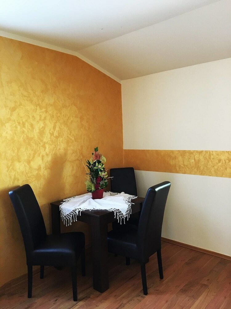 Apartments Nikcevic