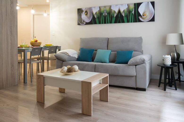 Tuguest Ganivet Apartment