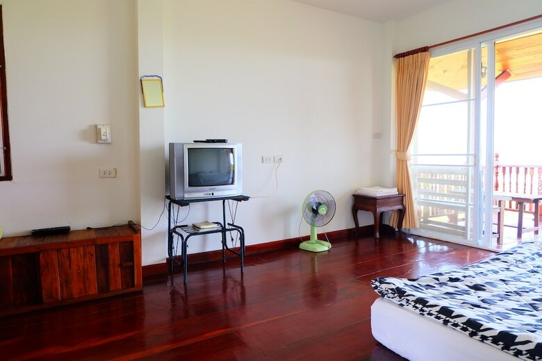Hotel Khunchay House