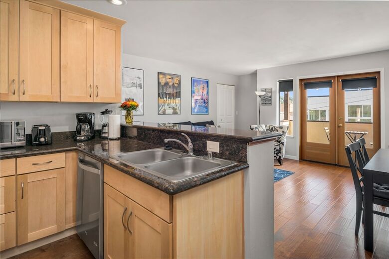 Seattle Vacation Home: Thomas Lodge New York