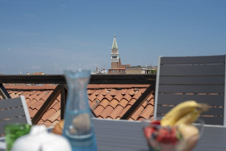 Poli Grappa Suite