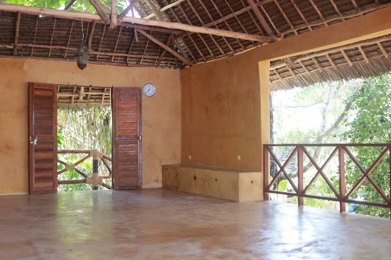 Hotel Casa Umoja Guesthouse