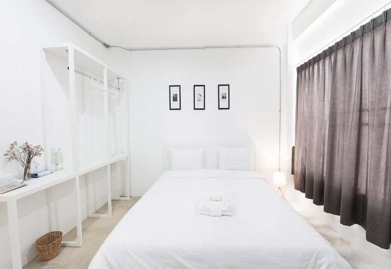 Hotel Flat White Cafe X Poshtel