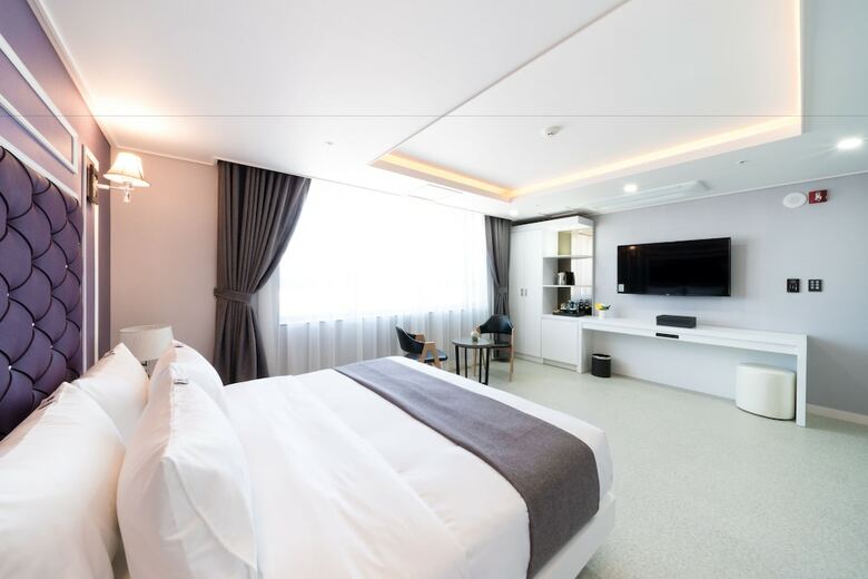 Incheon Airport Legend Hotel