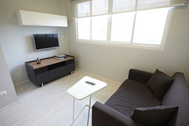 Good Start Apartment