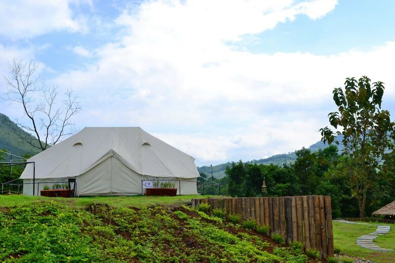 Hotel Chiangkhan River Green Hill