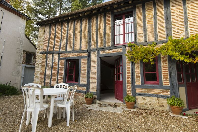 Hotel La Fr�geoli�re