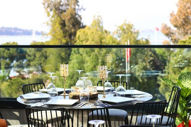 Reis Royal Hotel