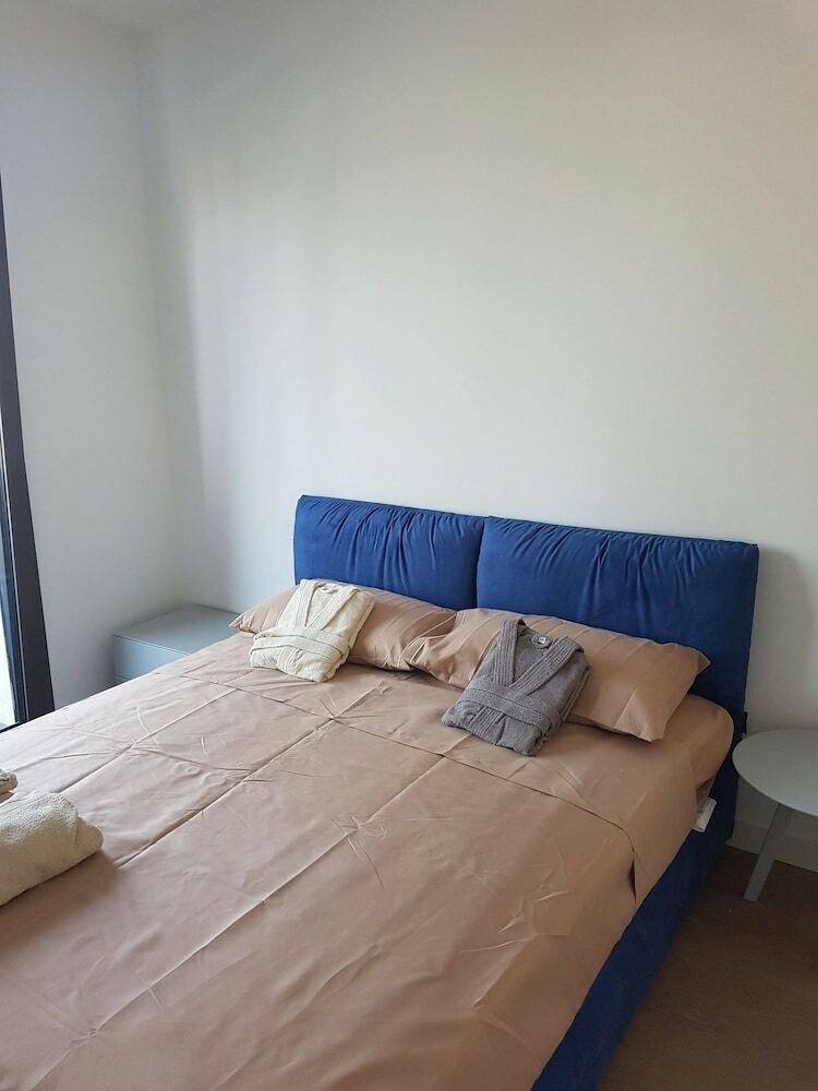 Viale Severino Boezio 20 Apartament