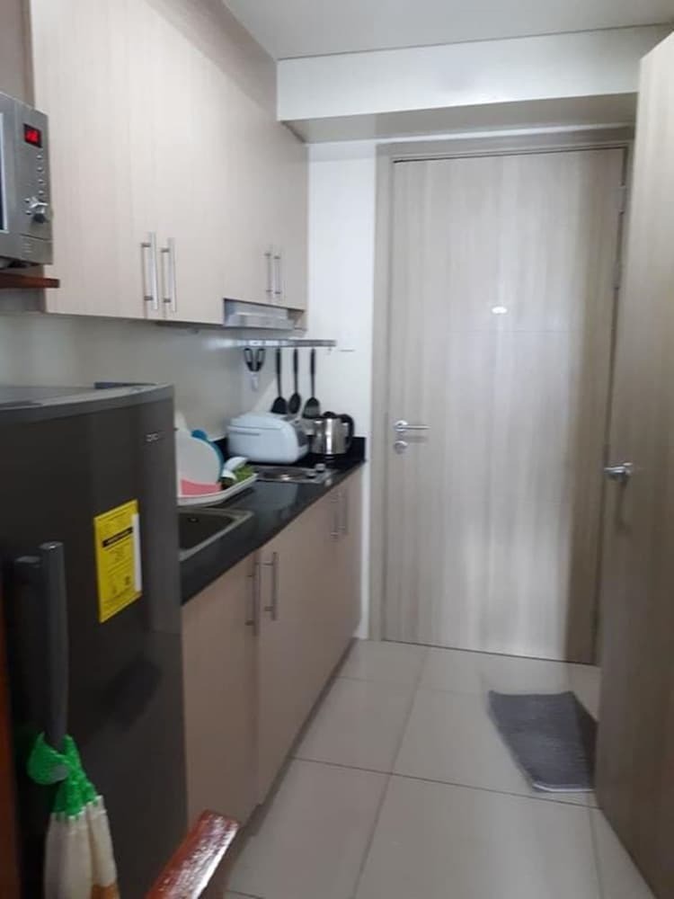 Breeze Residences Condo