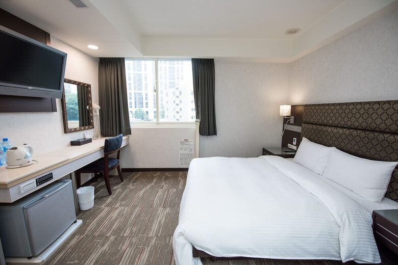 Junli Hotel