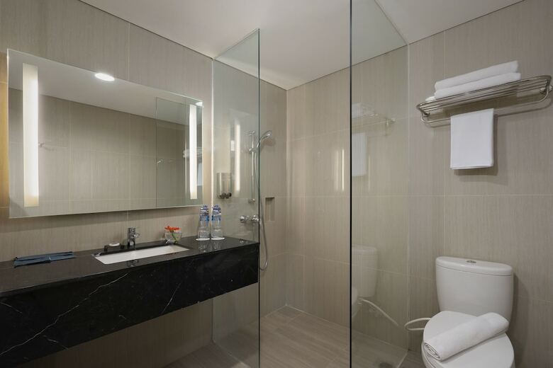 Batiqa Hotel Darmo - Surabaya