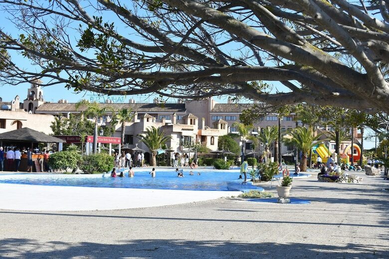 Aparthotel Bungalows Bahia Sur