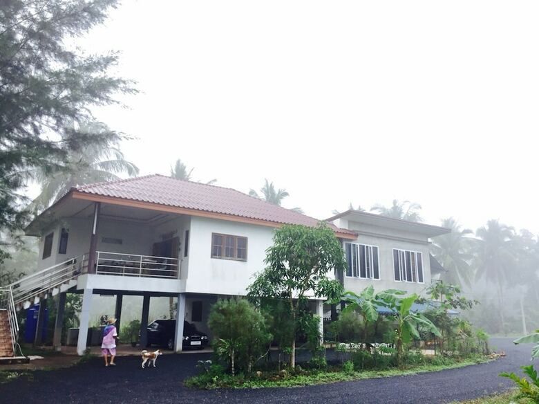 Hotel Baan Bang Kluai Resort