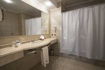 Hotel Tucuman Centersuites And Business