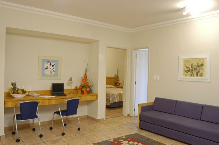 Hotel Plaza Inn Flat Araxa
