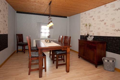 Apartamento Ferienwohnung Uwe's Sporth�tte