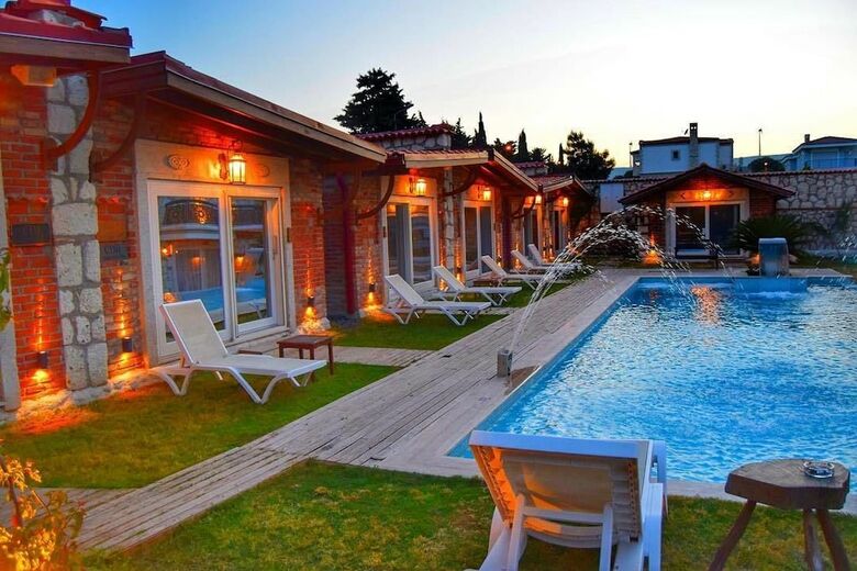 Hotel Alacati Woods Town