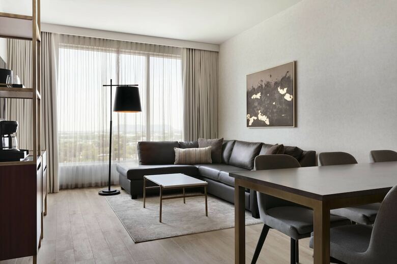 Sheraton Saint-hyacinthe Hotel