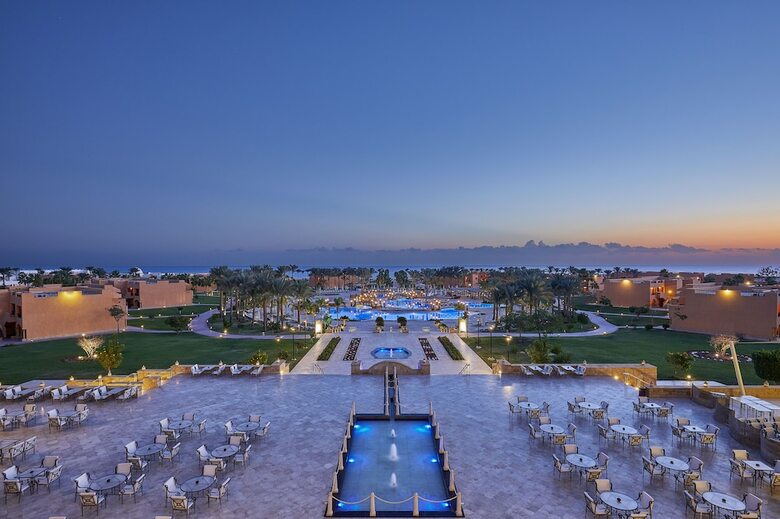 Hotel Jaz Grand Marsa