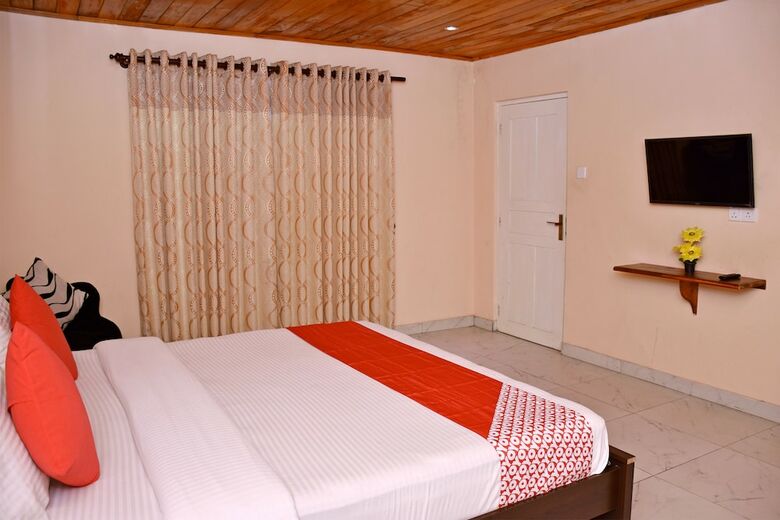 Oyo 331 Maha Royal Hotel