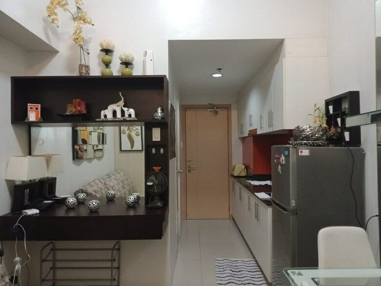 Jericho's Place At Sea Residences