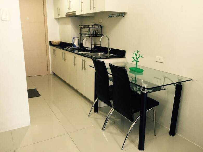 Jericho's Place At Sea Residences