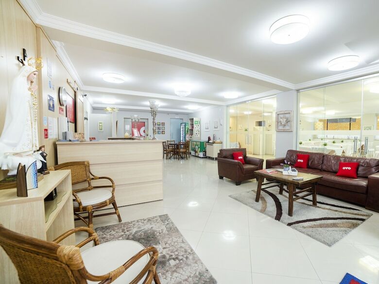 Oyo Videiras Palace Hotel