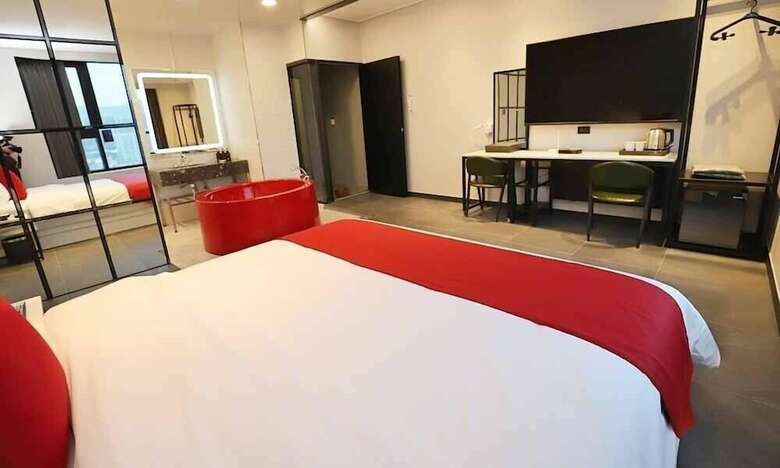 Dongducheon Hotel The Gray