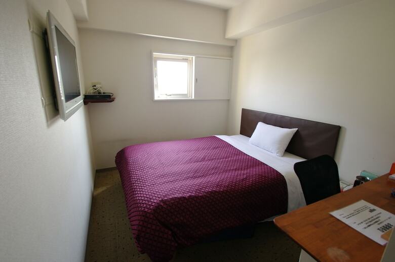 Hotel Step Inn Shin-osaka Higashiguchi