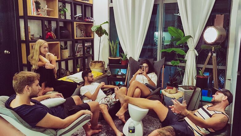 Hostal Zoku Lifestyle