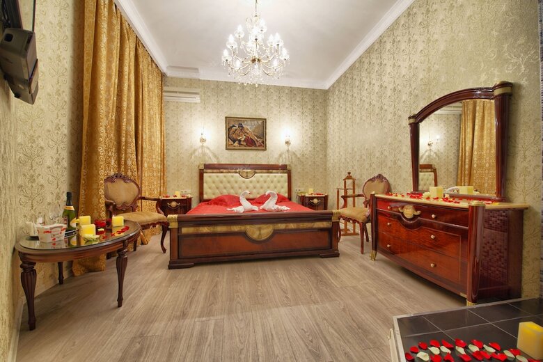 Alex Hotel On Marata 22