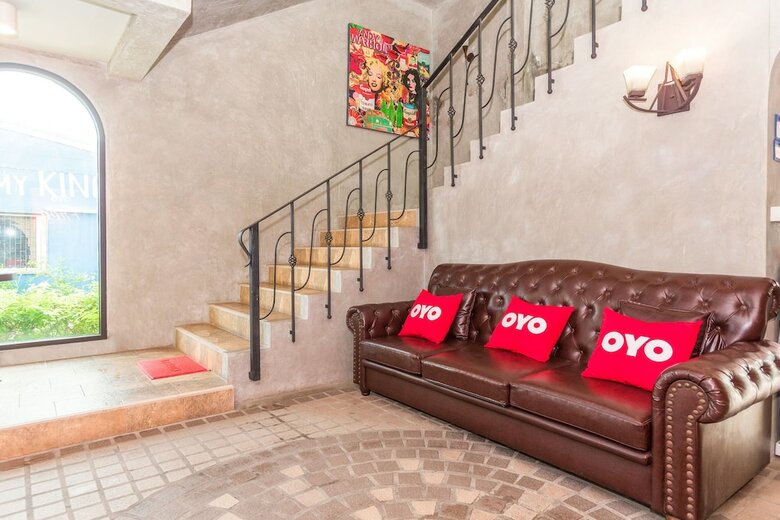 Oyo 401 Pine House Hotel Rawai