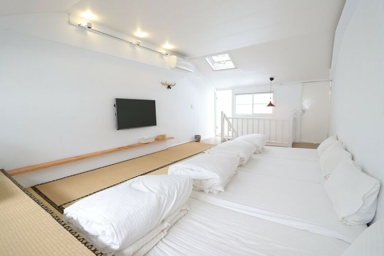 Hotel Snail Pets Homestay
