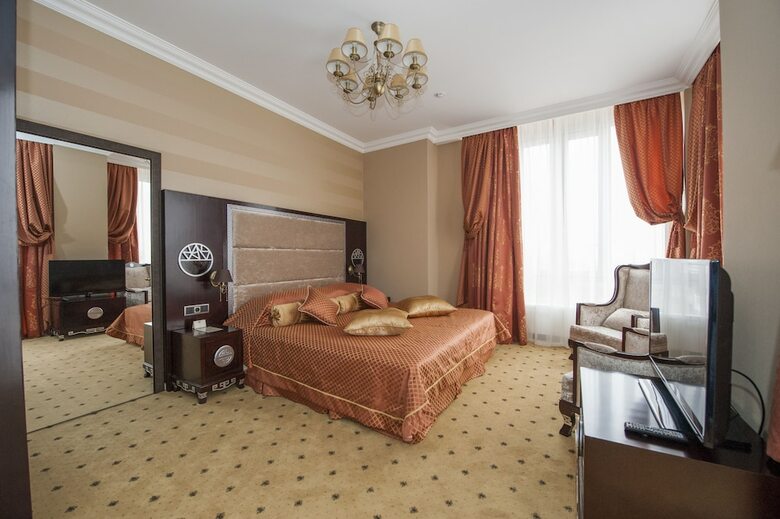 Sevan Plaza Hotel