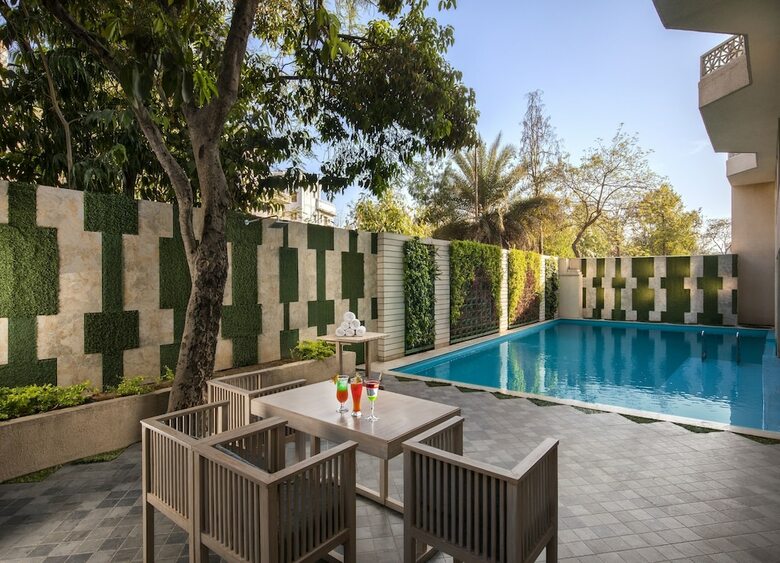 Hotel Sarovar Premiere Jaipur