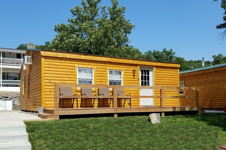 Cabana Ozark Village Resort