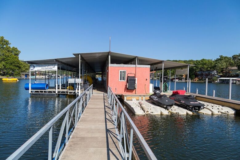 Cabana Ozark Village Resort