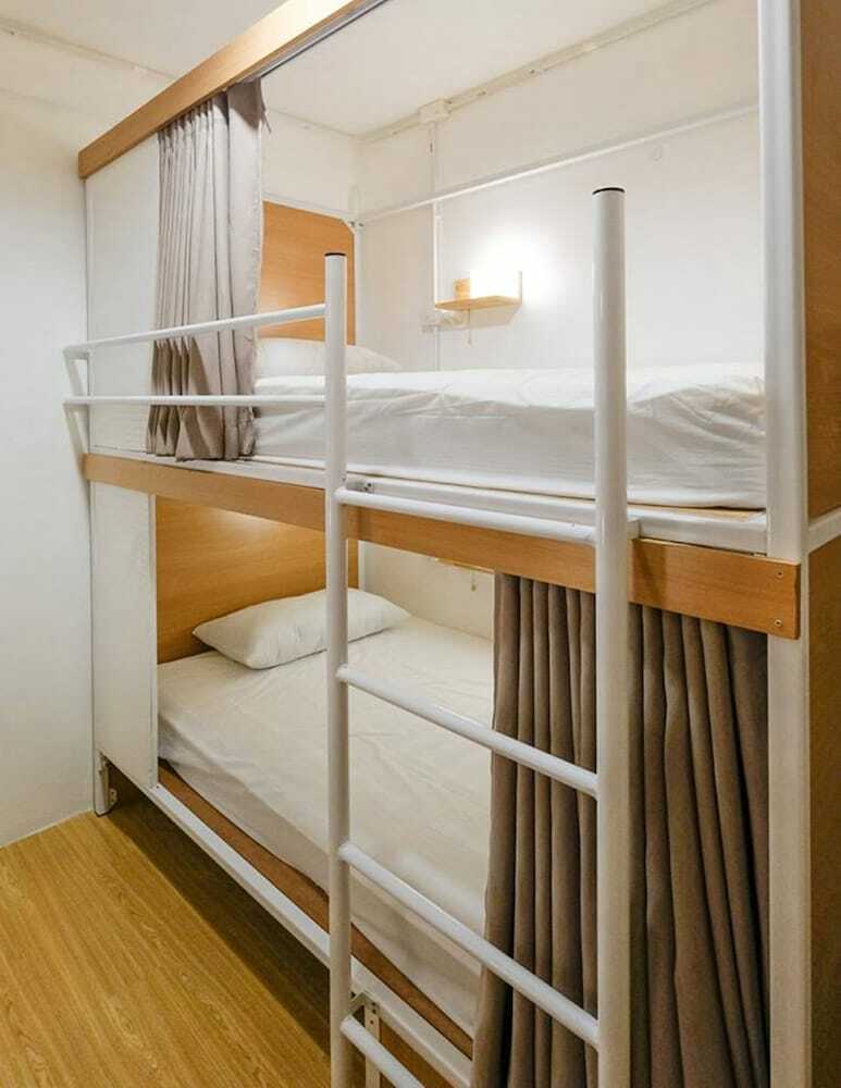 Hostal Simple To Sleep Hostel