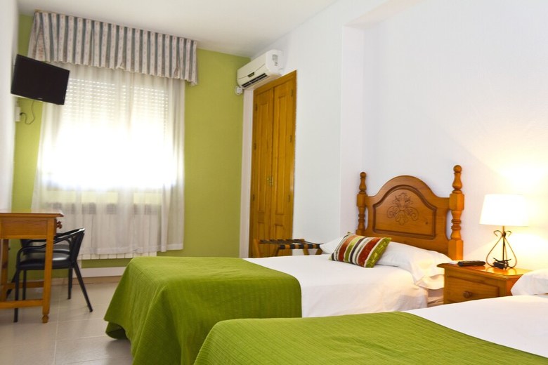 Hostal El Mirador De Atienza