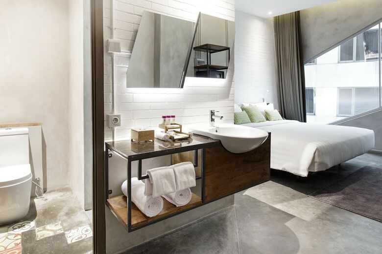 Hotel U Janevalla Bandung