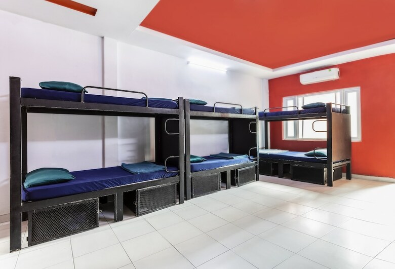 Hostal Hangout Hostel Hcm